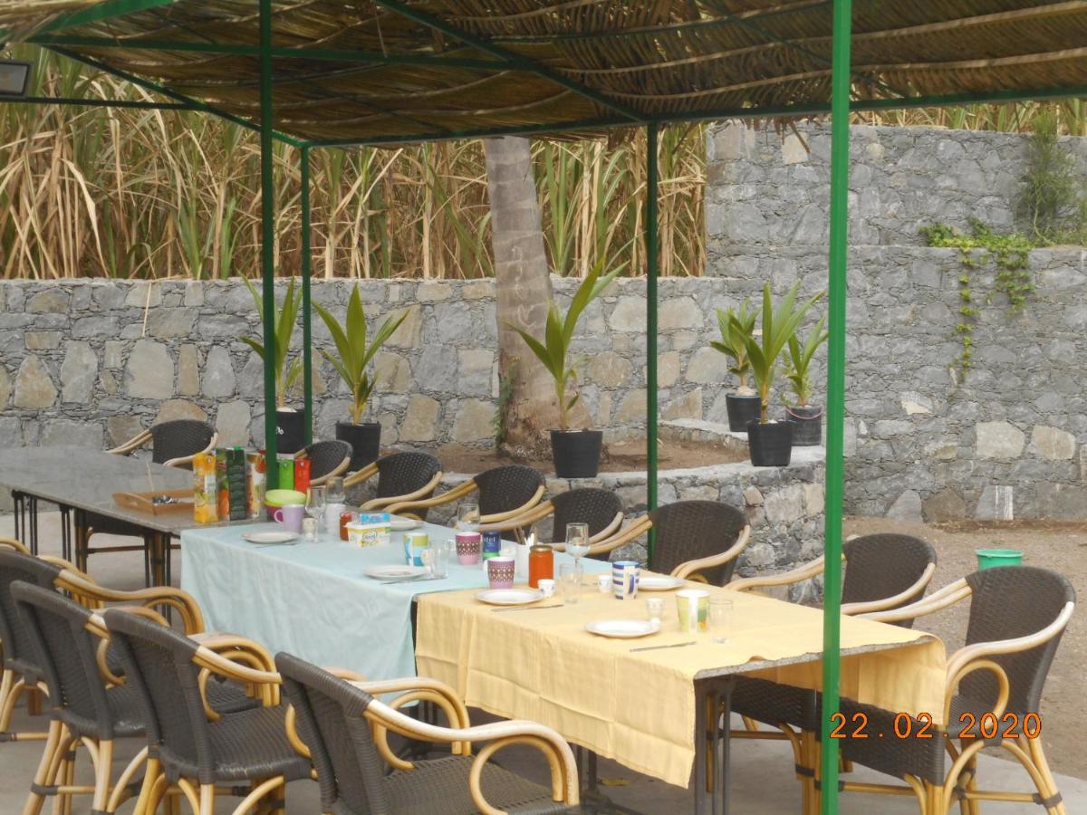 Paul Paradis Hotel Luaran gambar