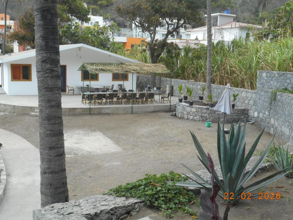 Paul Paradis Hotel Luaran gambar