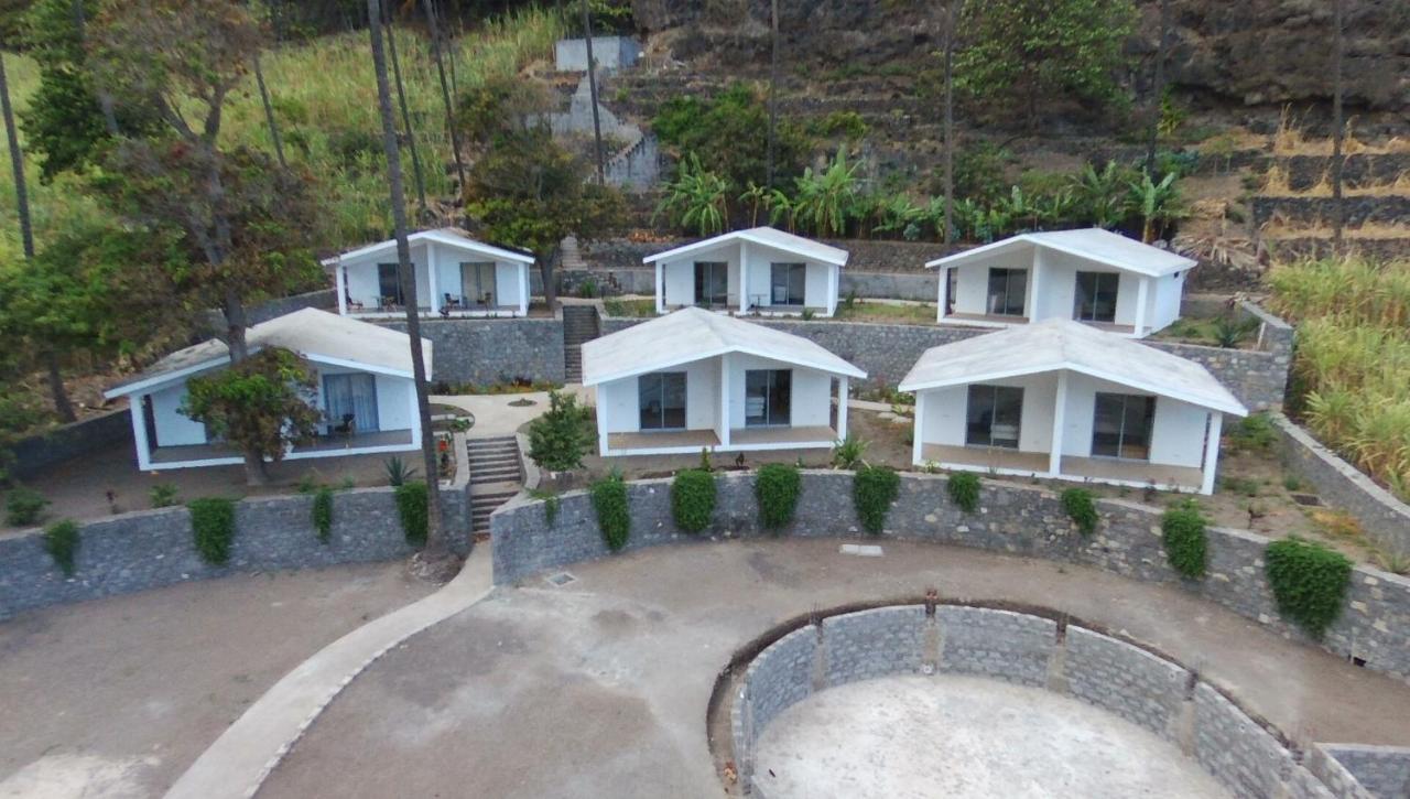 Paul Paradis Hotel Luaran gambar