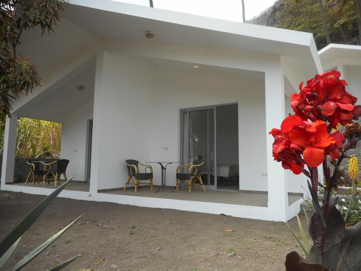 Paul Paradis Hotel Luaran gambar